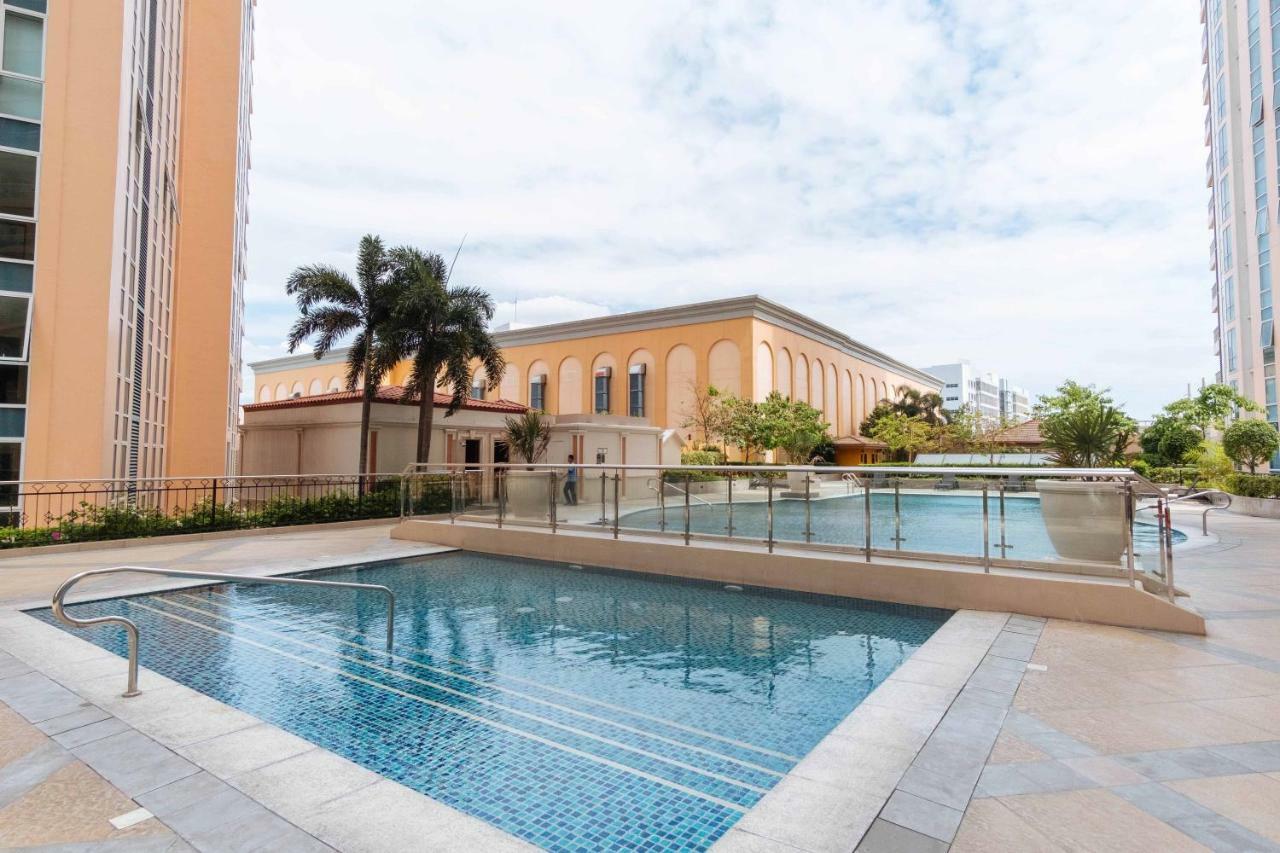 Reddoorz Premium @ Venice Luxury Bgc 2 马卡蒂 外观 照片
