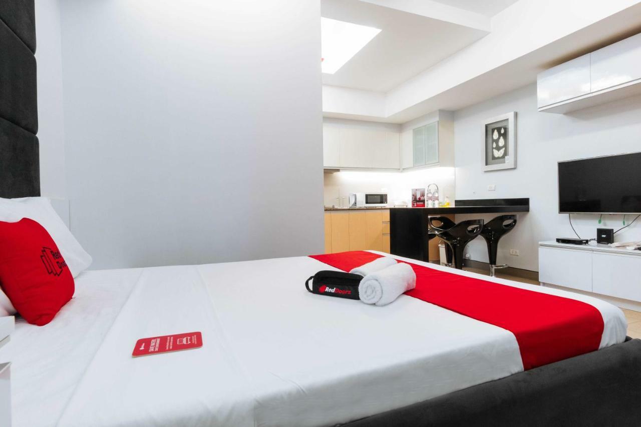 Reddoorz Premium @ Venice Luxury Bgc 2 马卡蒂 外观 照片