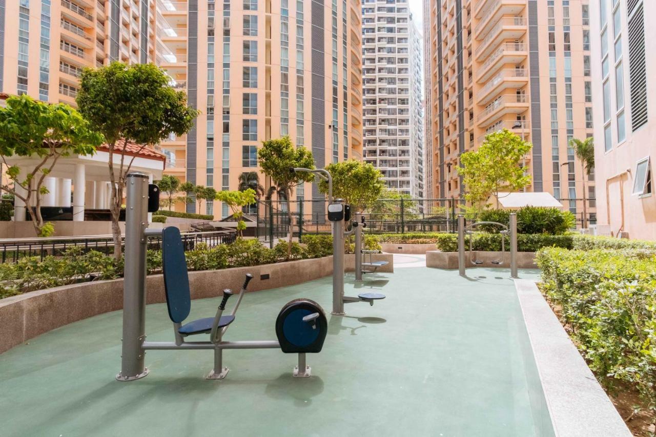 Reddoorz Premium @ Venice Luxury Bgc 2 马卡蒂 外观 照片