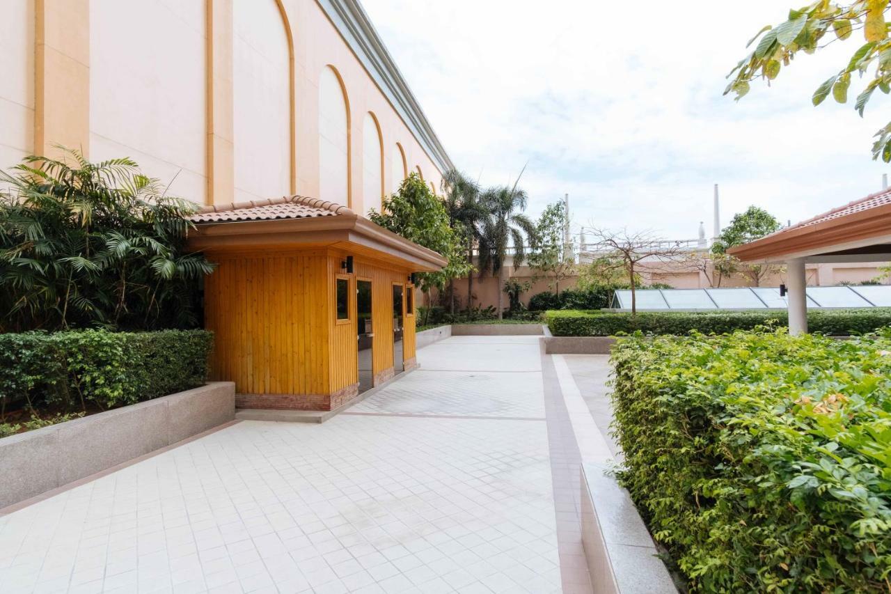 Reddoorz Premium @ Venice Luxury Bgc 2 马卡蒂 外观 照片